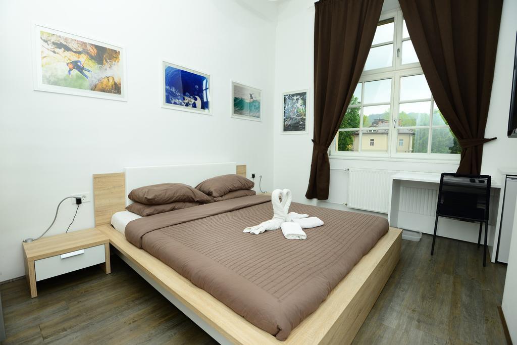 Galeria Rooms Любляна Стая снимка
