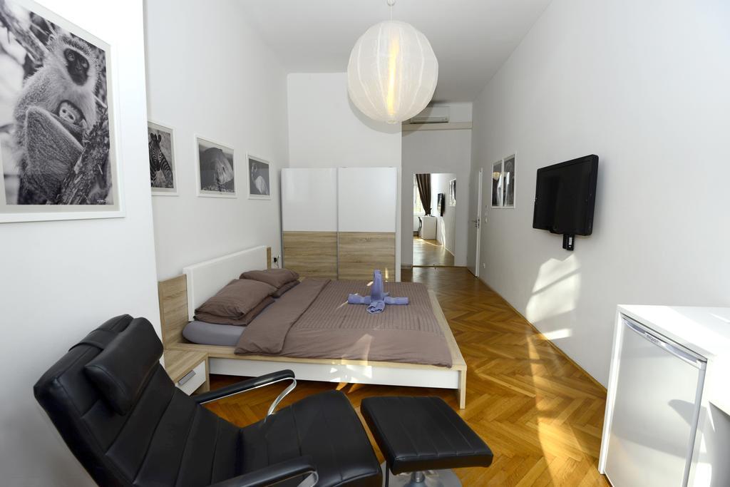 Galeria Rooms Любляна Стая снимка