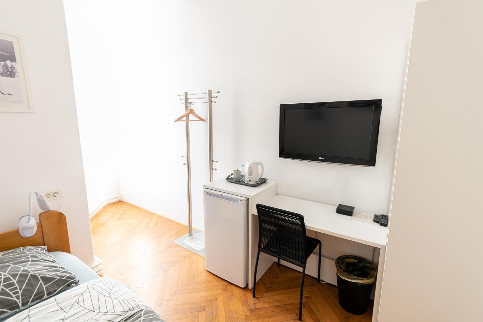 Galeria Rooms Любляна Екстериор снимка