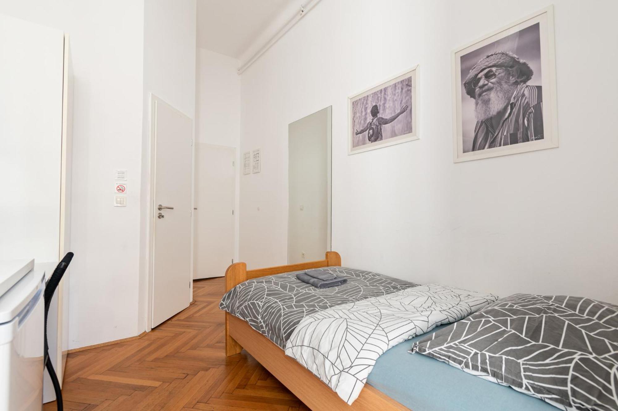 Galeria Rooms Любляна Стая снимка