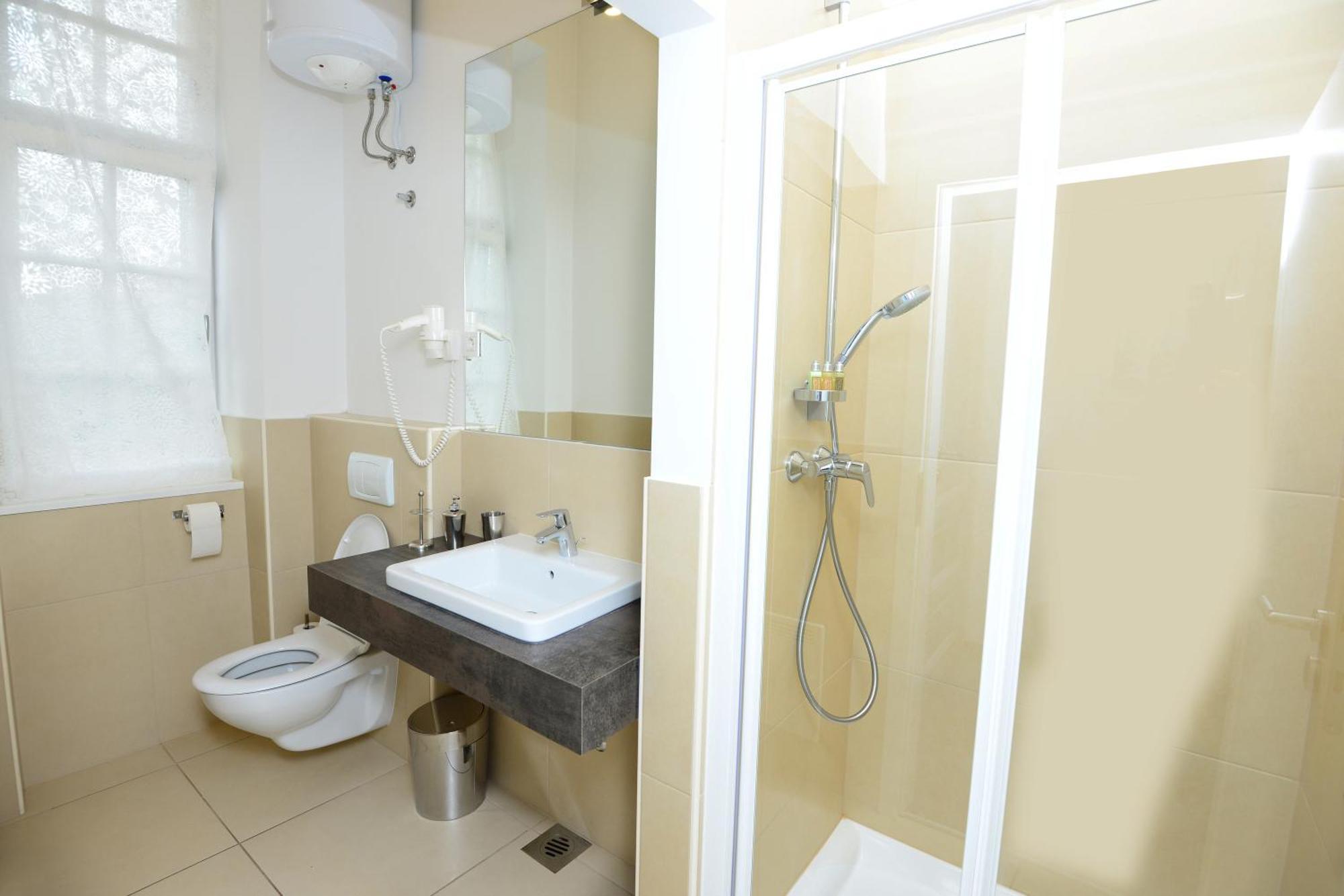 Galeria Rooms Любляна Стая снимка